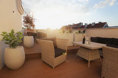 APARTAMENTY NADJEZIORNE z tarasem na dachu